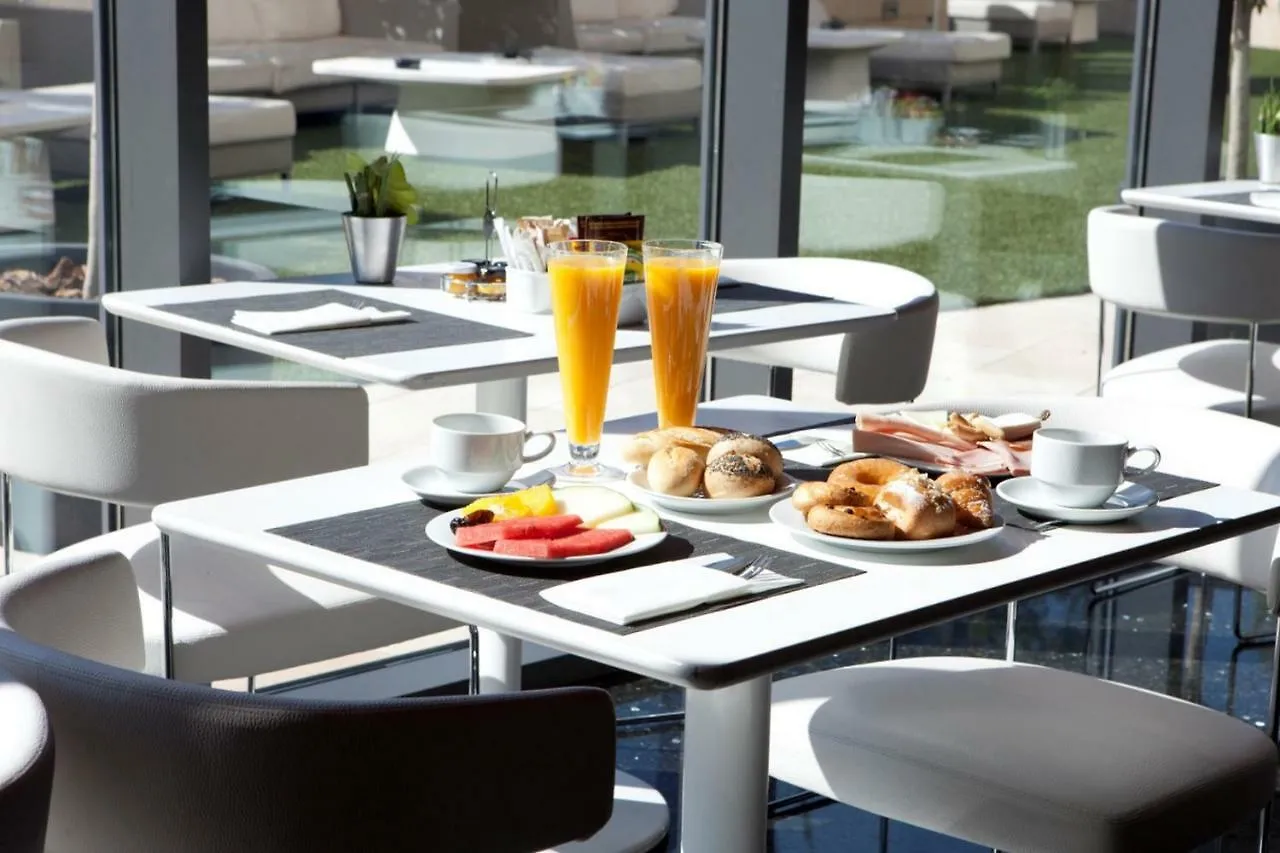 Hotel Maydrit Airport Madrid 4*,